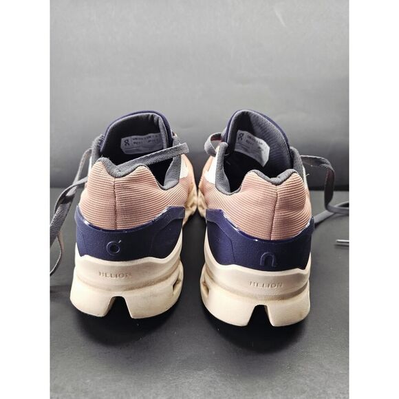 Oncloud Women 9.5 Comfy footwear - Picture 5 of 10